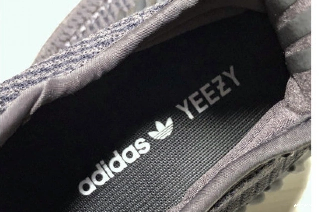 BLACK FU9006 350 V2 MENS YEEZY ADIDAS BOOST 0821